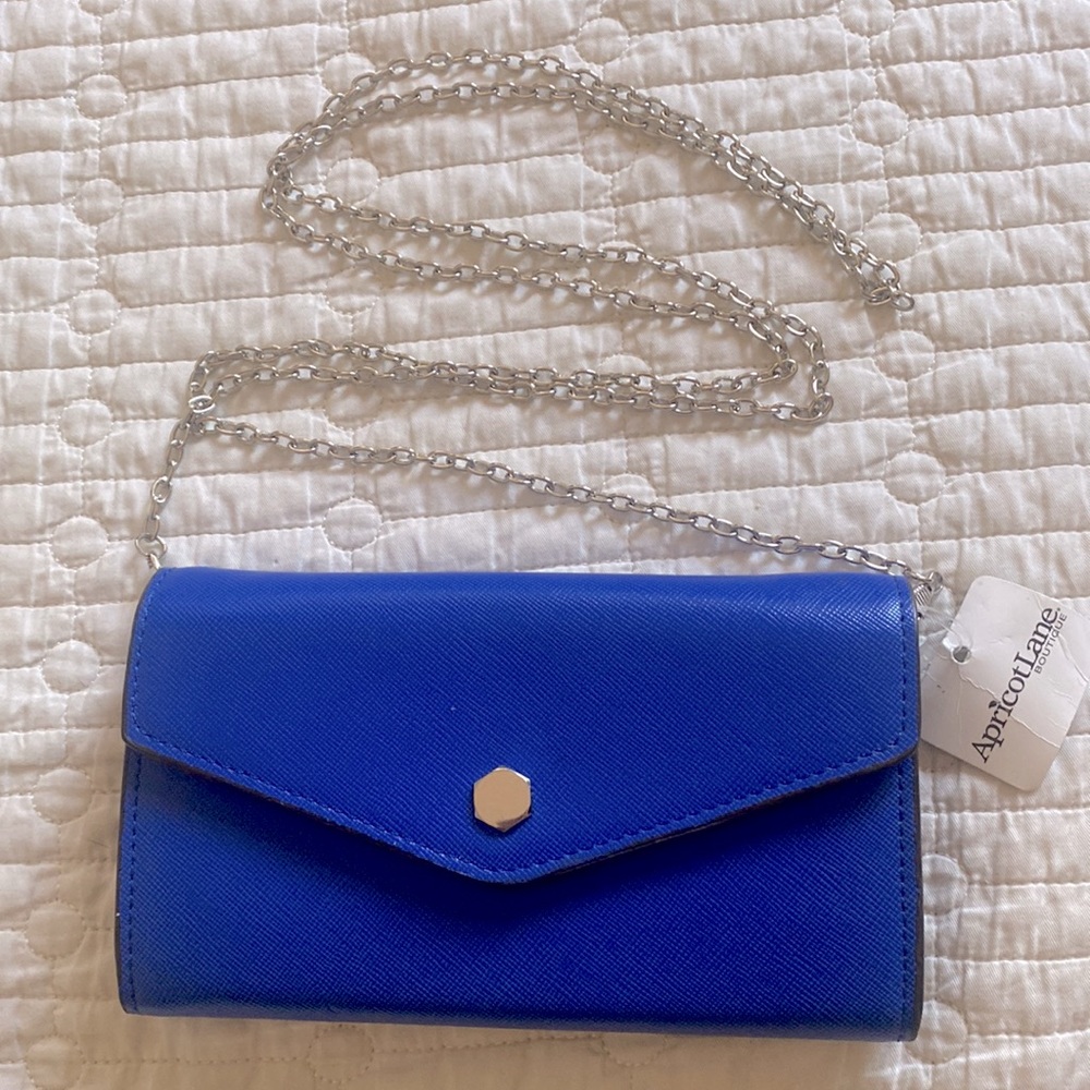 Apricot Lane Blue Wallet Silver Shoulder Crossbody